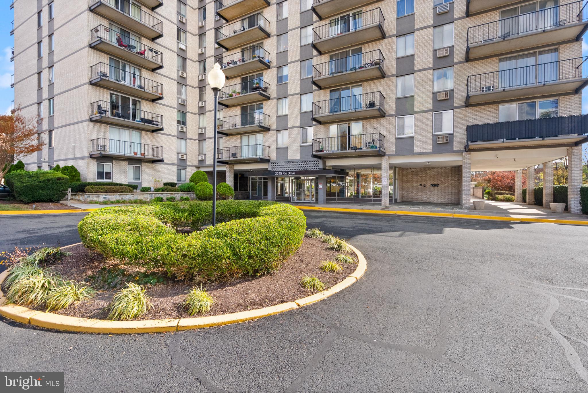 BARCROFT HILLS - Residential