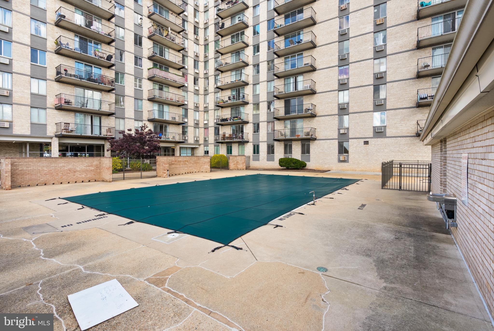 BARCROFT HILLS - Residential