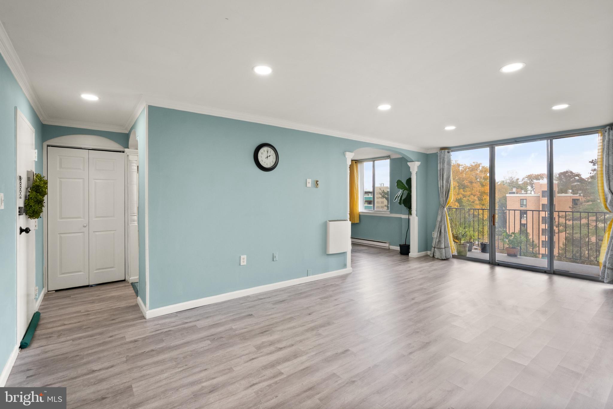 BARCROFT HILLS - Residential