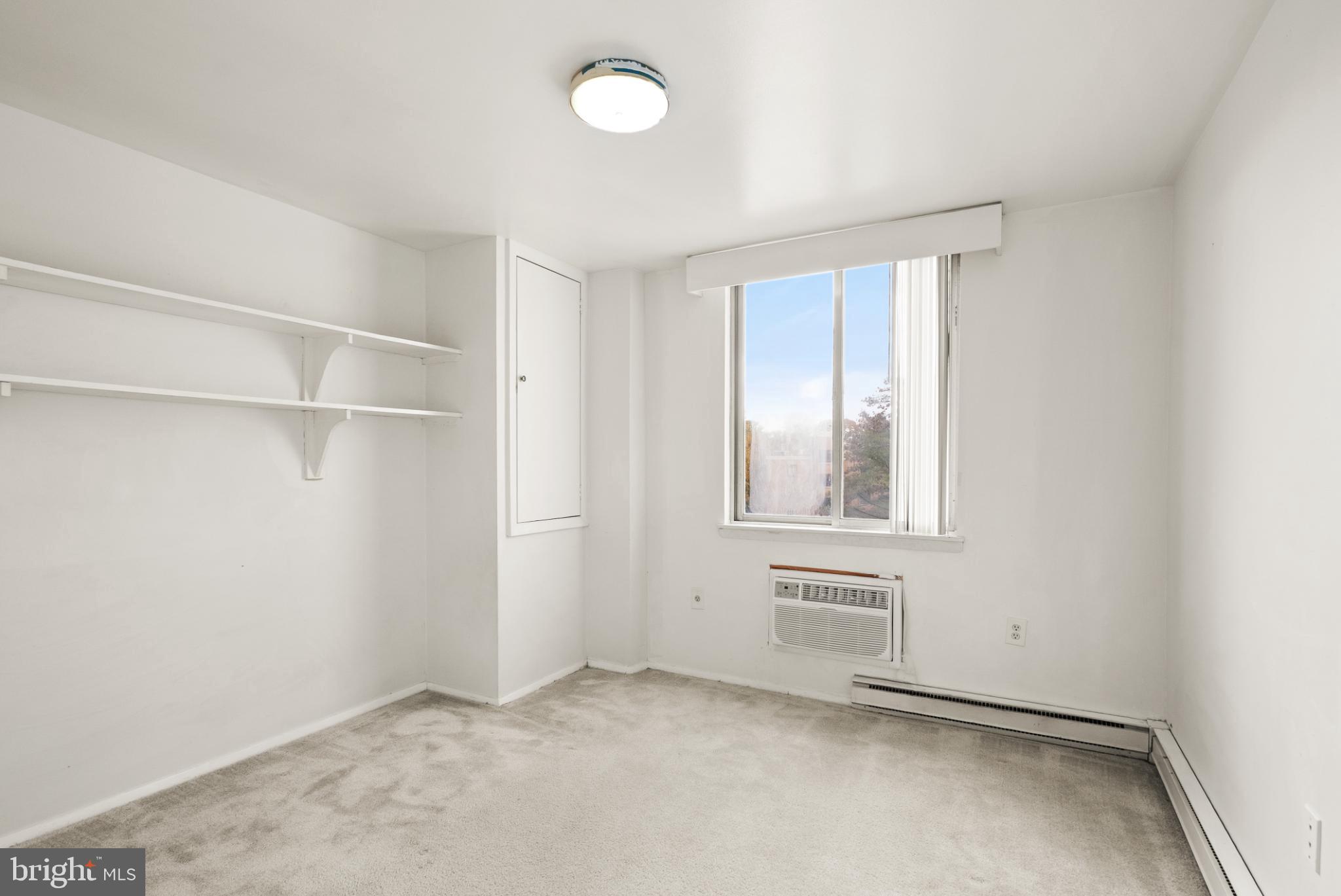 BARCROFT HILLS - Residential