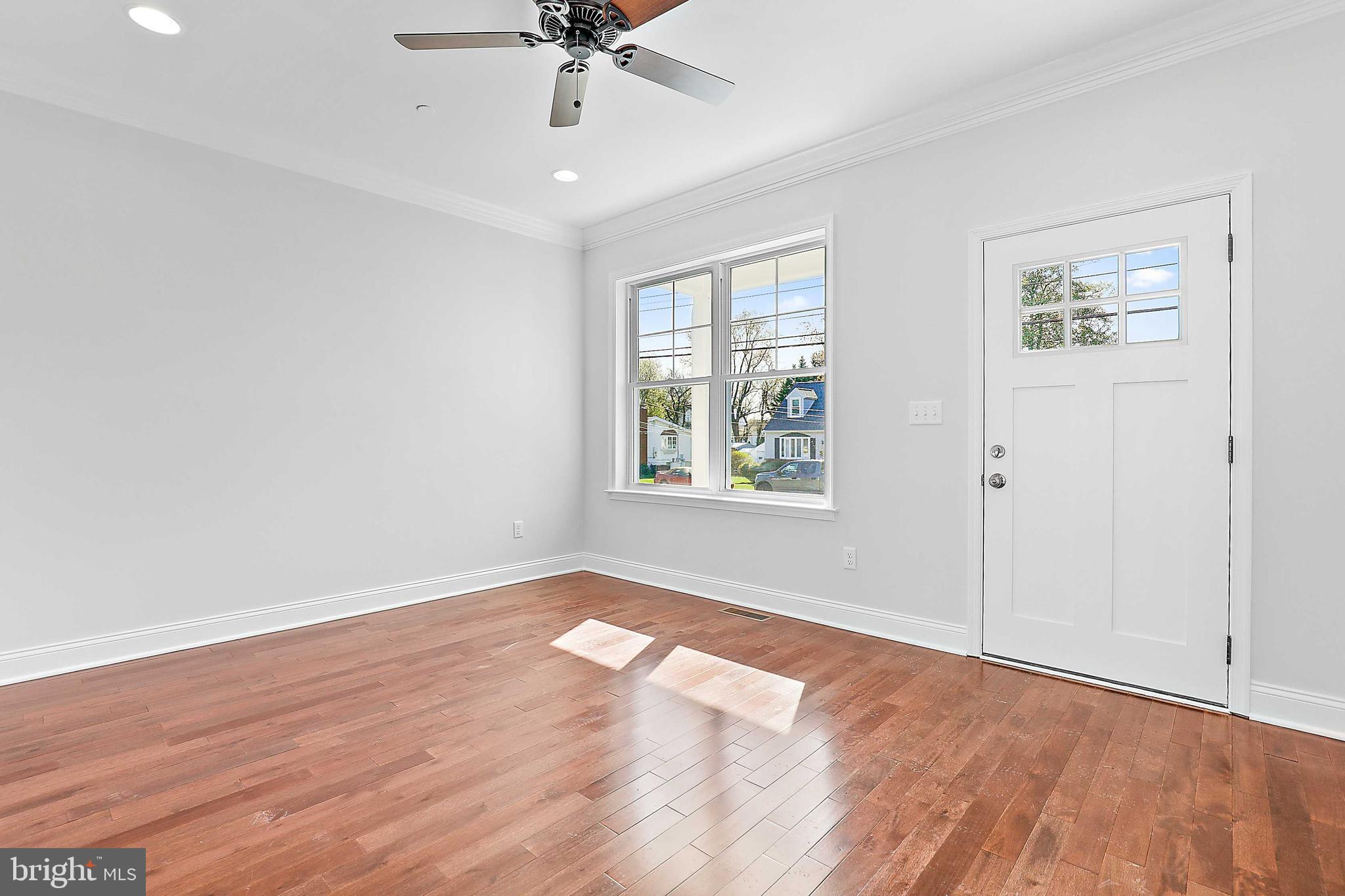 RIVIERA BEACH - Residential