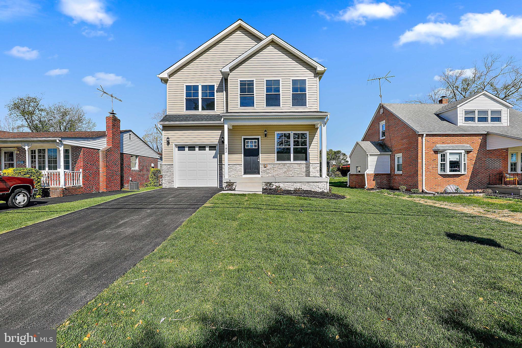 BUILDER SAMPLE PHOTOS. COMPLETION DATE MID-APRIL 2022.
BRAND NEW CONSTRUCTION WITH GARAGE PARKING IN SOUGHT-AFTER RIVIERA BEACH NOW AVAILABLE. AWESOME COMMUNITY WATER FEATURES, WATERFRONT WALKING PATHS, FISHING PIER, BOAT RAMPS, COMMUNITY BEACH, AND COMMUNITY PLAYGROUND. OVER 2,000+ SQUARE FEET. TONS OF NATURAL LIGHT. GLEAMING HARDWOODS CASCADE THROUGHOUT. ENJOY CUSTOM CABINETRY, IMPORTED TILE, UPGRADED TRIM AND PAINT PACKAGE, GORGEOUS COUNTERTOPS, SS APPLIANCES IN DESIGNER CHEF'S KITCHEN WITH A LARGE ISLAND. OVERSIZED FAMILY ROOM WITH GIGANTIC DINING SPACE. HIGH CEILINGS. SPACIOUS 4 BEDROOMS WITH 2.5 BATHROOMS. LARGE OUTDOOR SPACE - GREAT FOR ENTERTAINING. CLOSE PROXIMITY TO LOCAL DINING, RETAIL SHOPPING, AND MAJOR HIGHWAYS. BUILDER SERVICE WARRANTY PROVIDED. SCHEDULE A PRIVATE TOUR TODAY. BUYER TO PAY ALL TRANSFER AND RECORDATION TAXES.