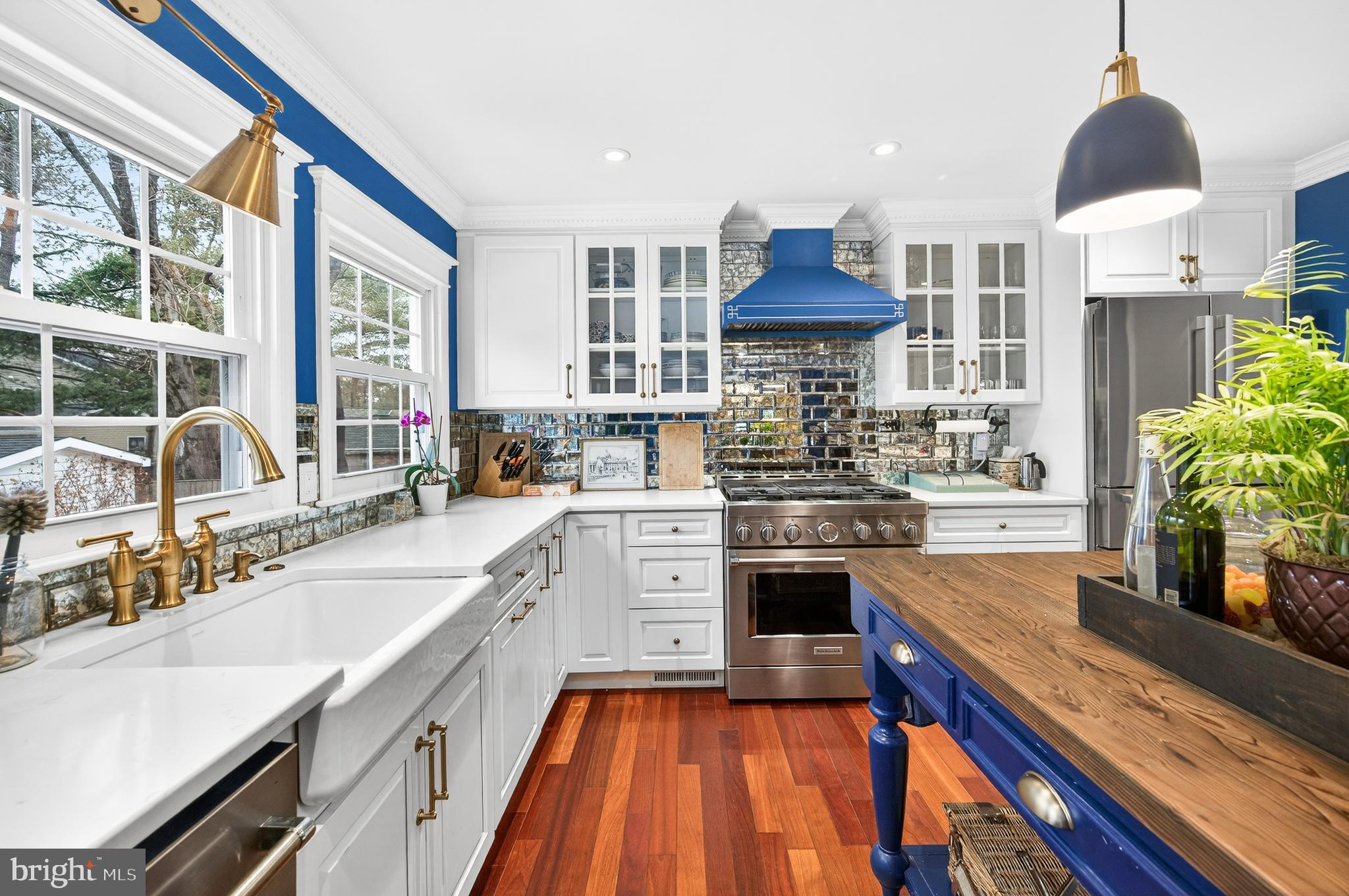 LAKE BRADDOCK - Residential