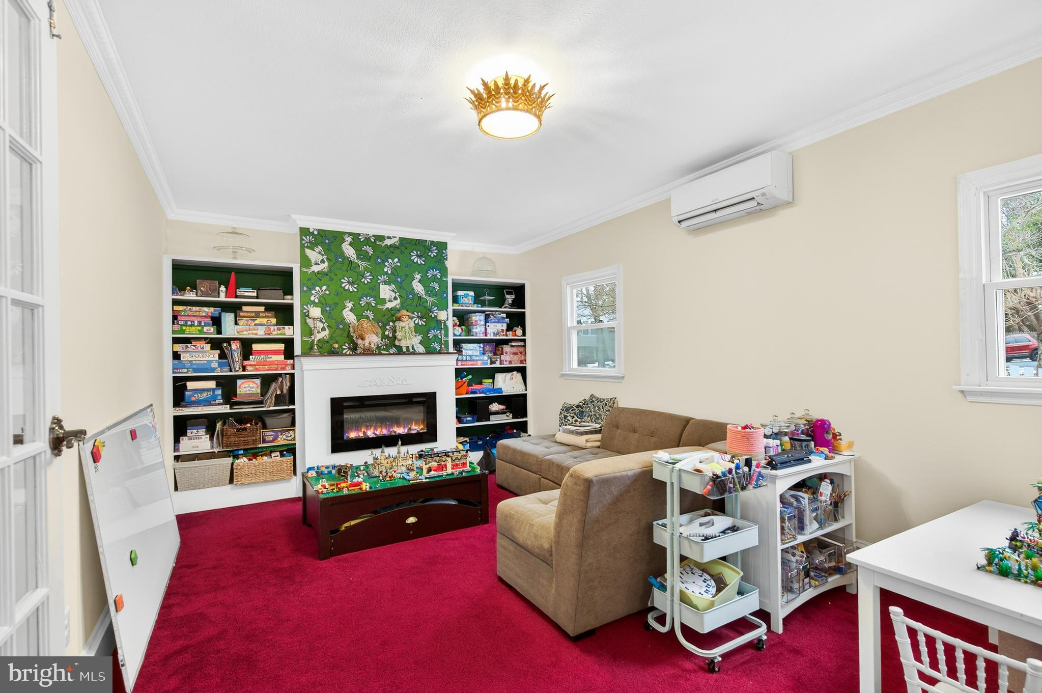 LAKE BRADDOCK - Residential