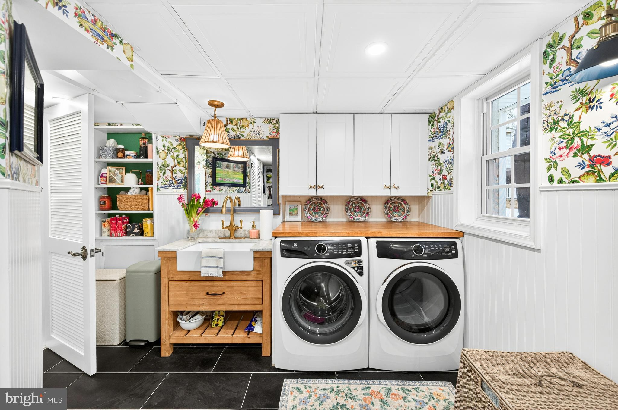 LAKE BRADDOCK - Residential