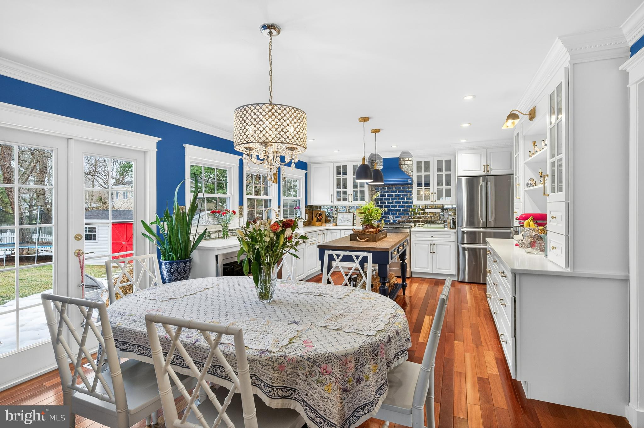 LAKE BRADDOCK - Residential