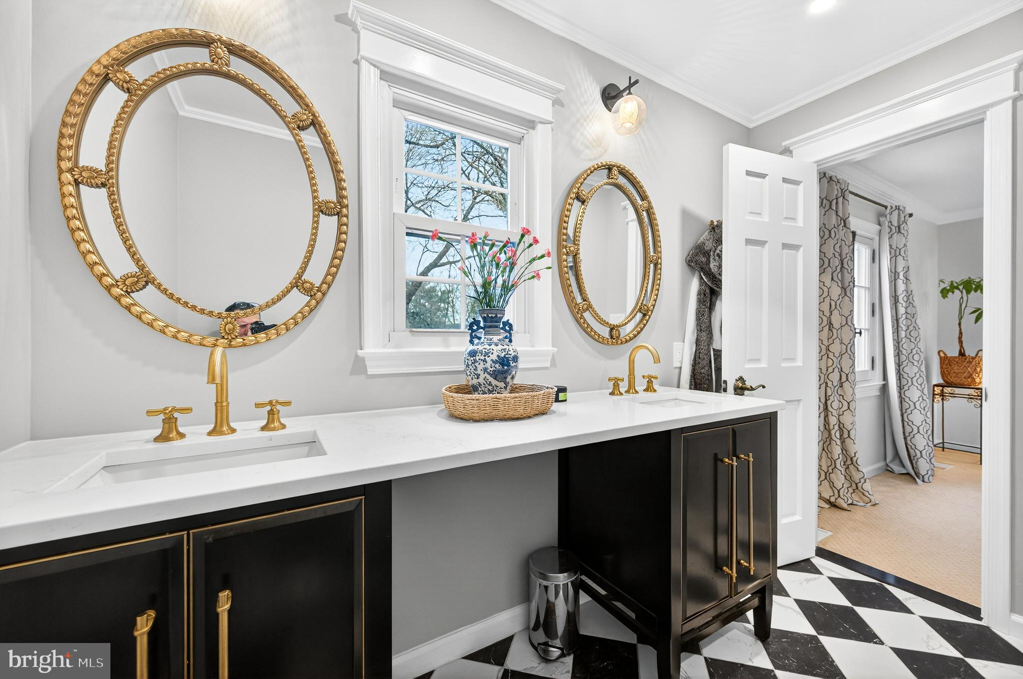 LAKE BRADDOCK - Residential