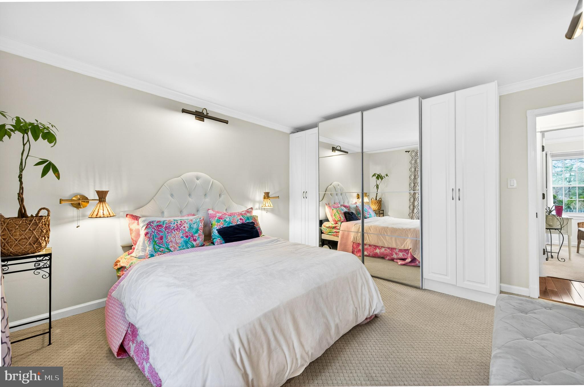 LAKE BRADDOCK - Residential