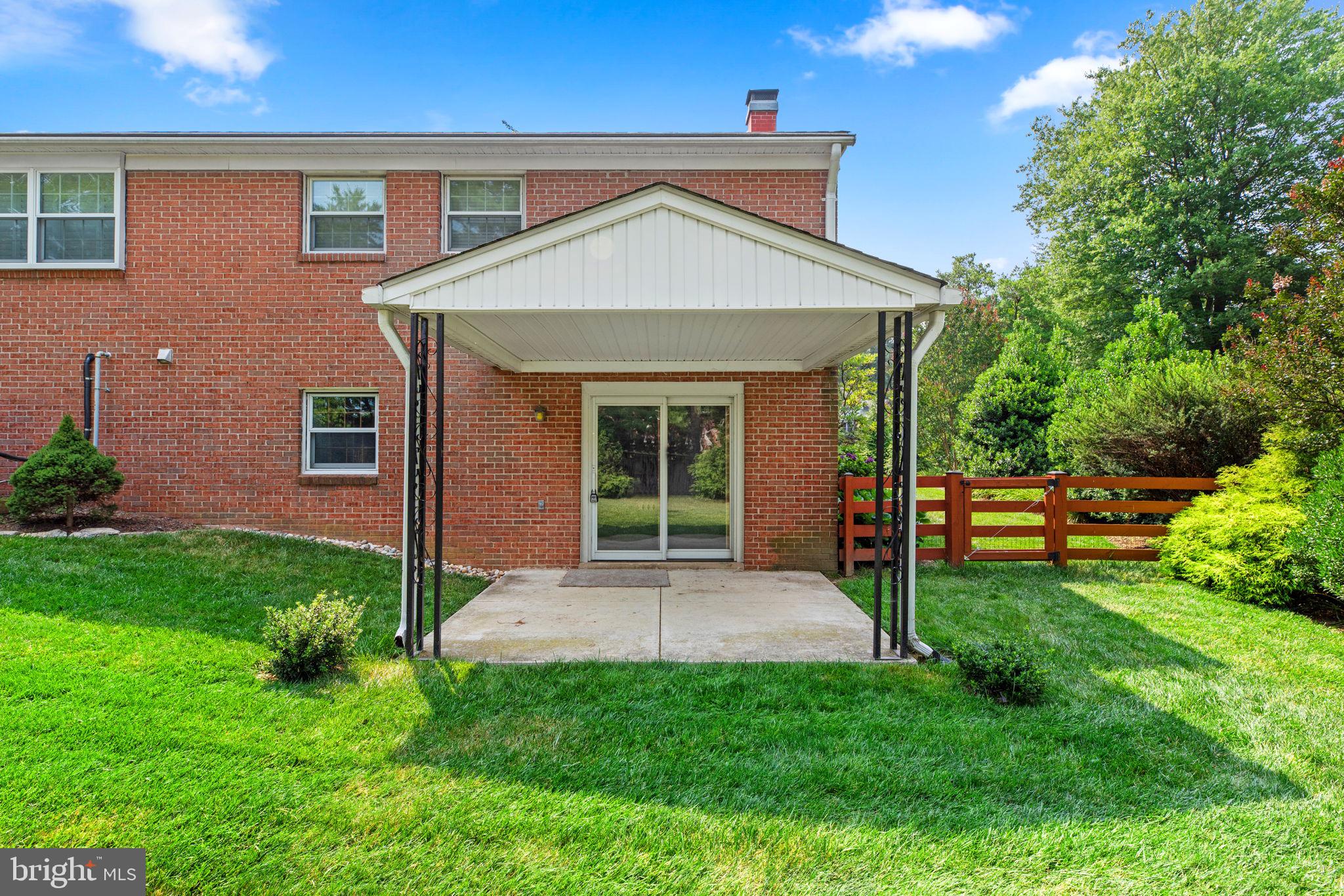 CHATHAM MEWS - Residential Lease