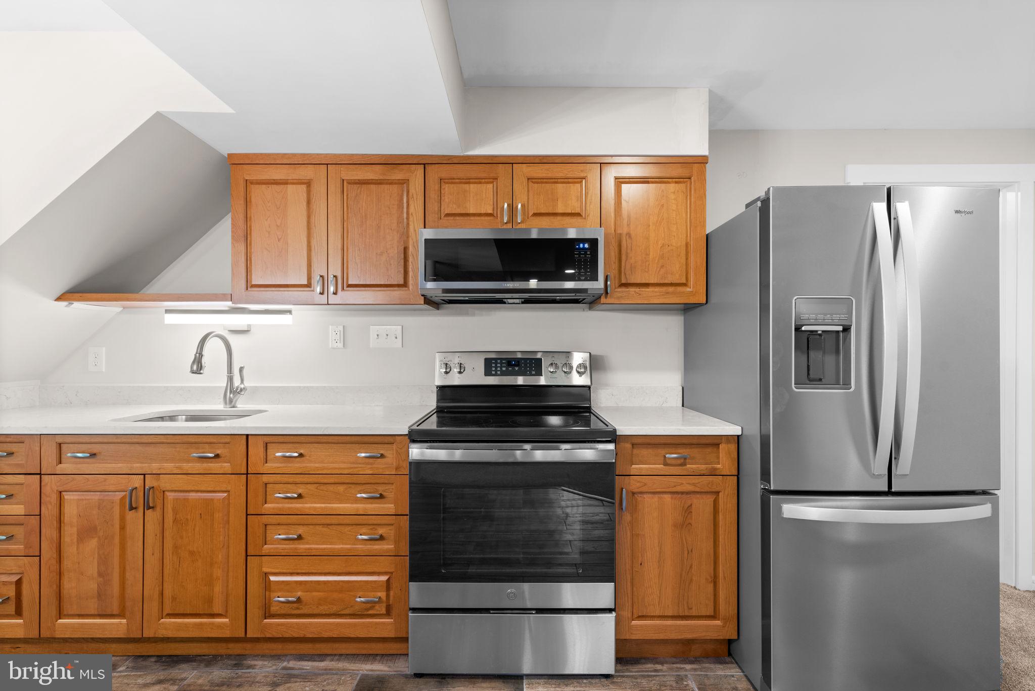 CHATHAM MEWS - Residential Lease