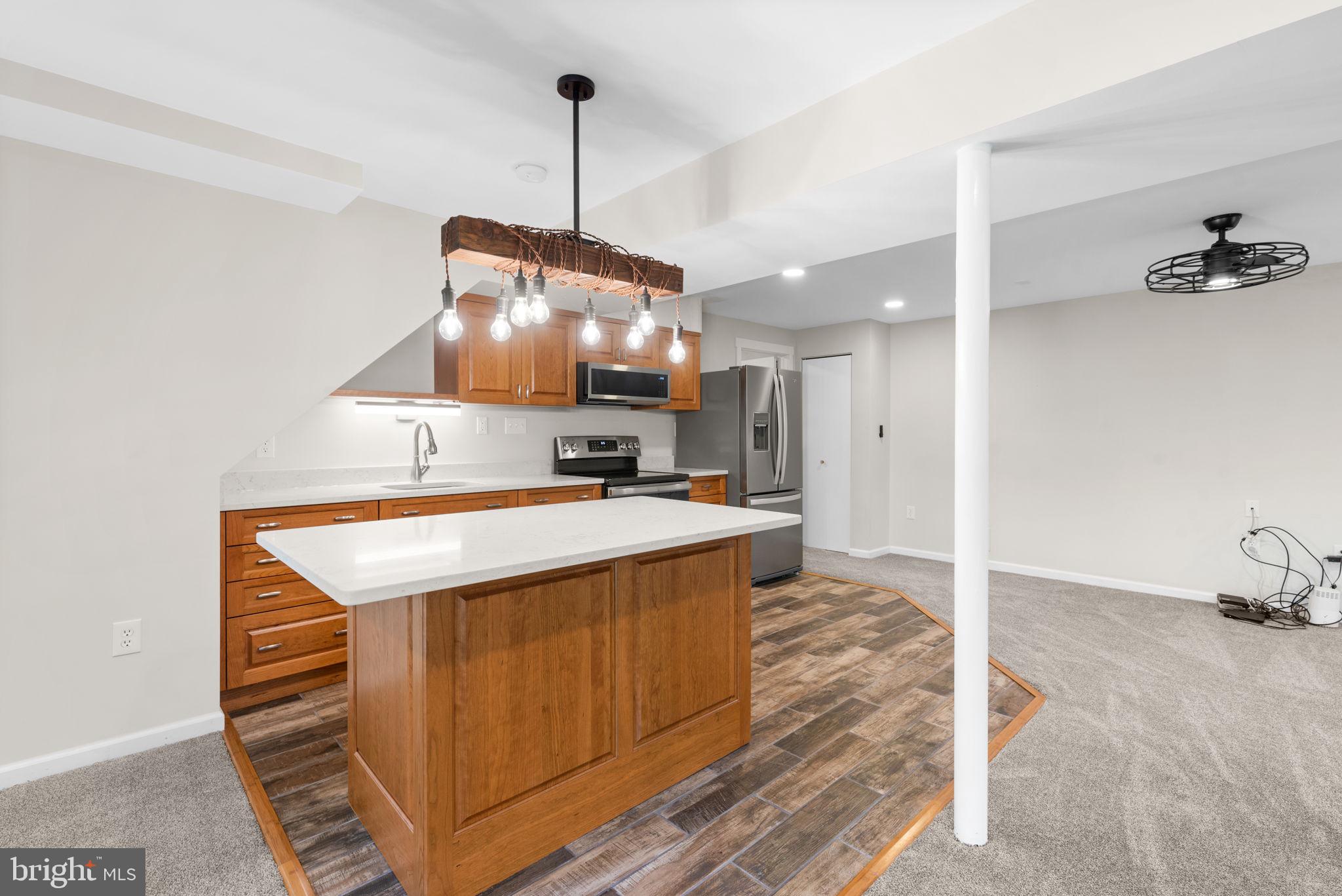 CHATHAM MEWS - Residential Lease