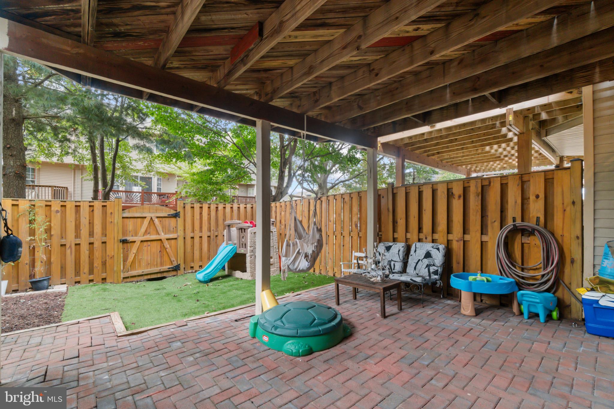 KENDALL RIDGE - Residential