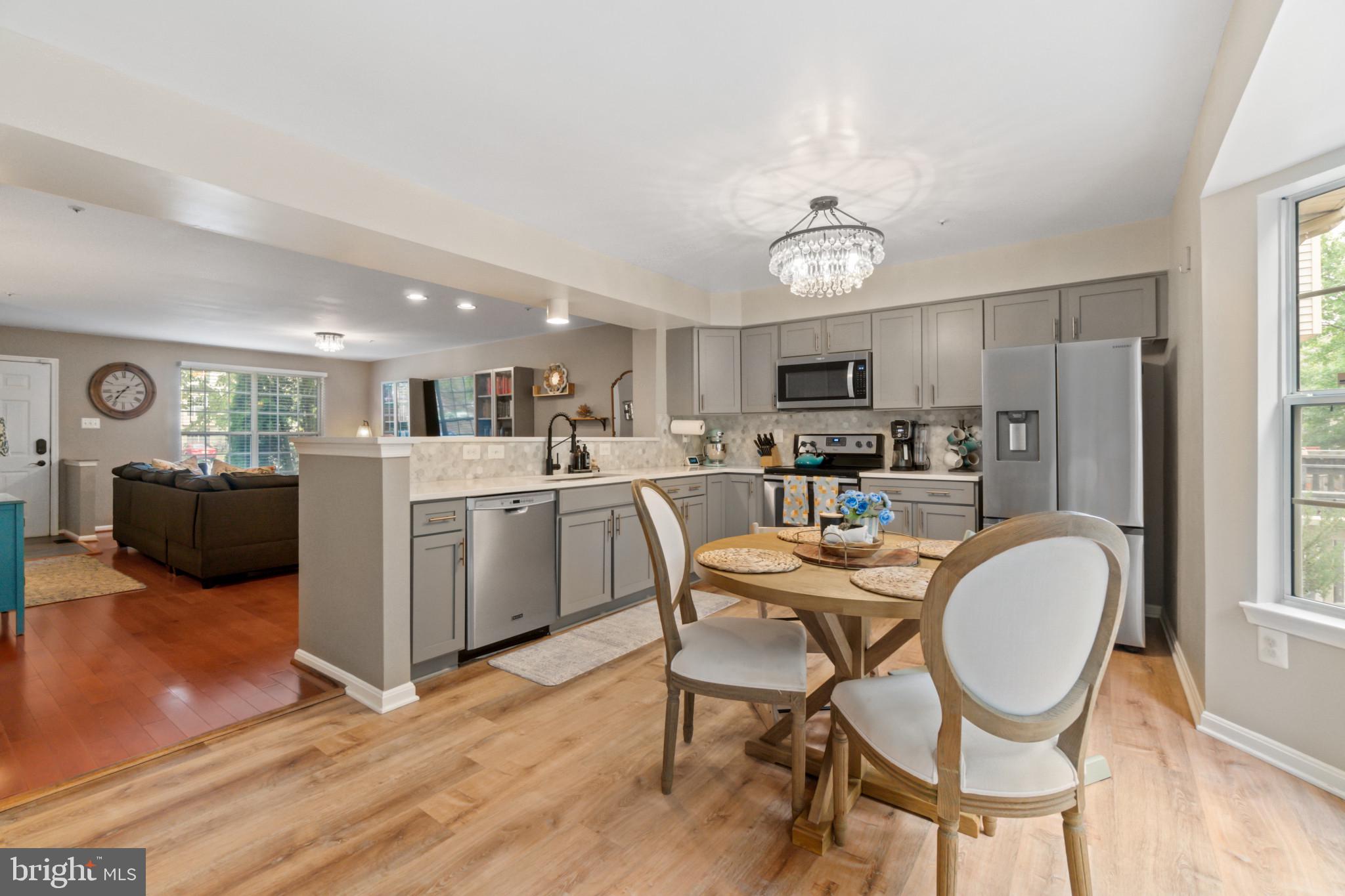 KENDALL RIDGE - Residential