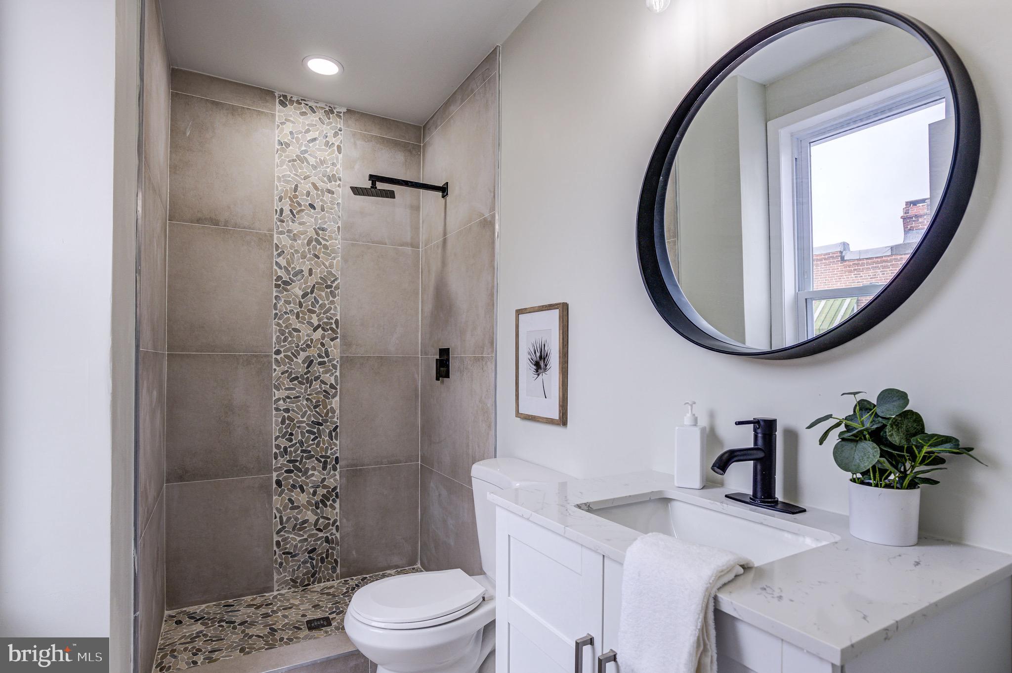 MILTON-MONTFORD - Residential