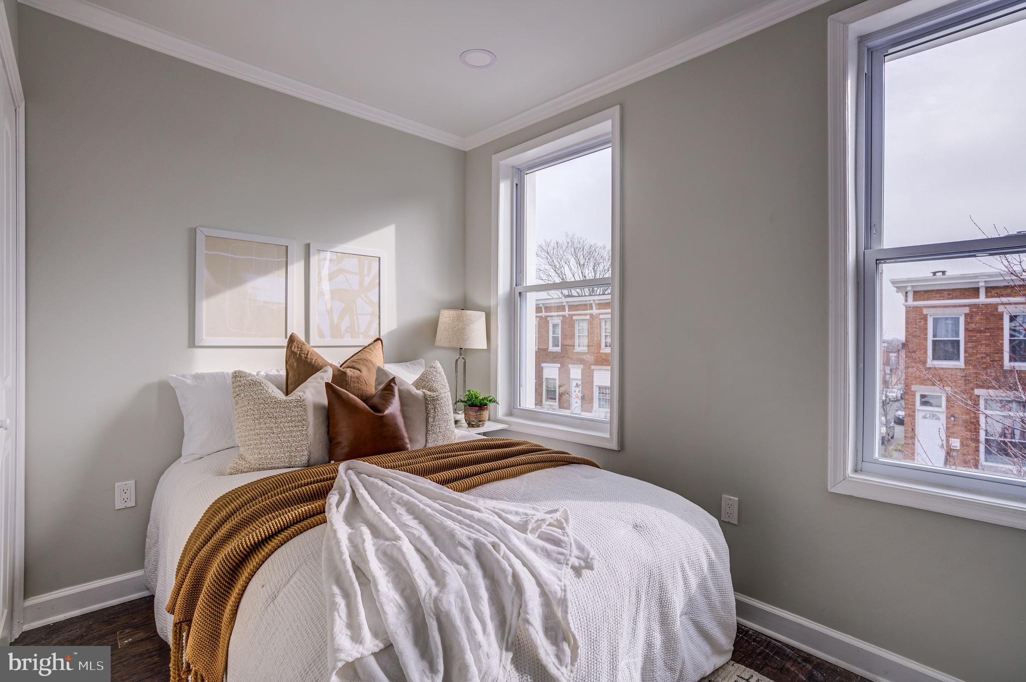 MILTON-MONTFORD - Residential