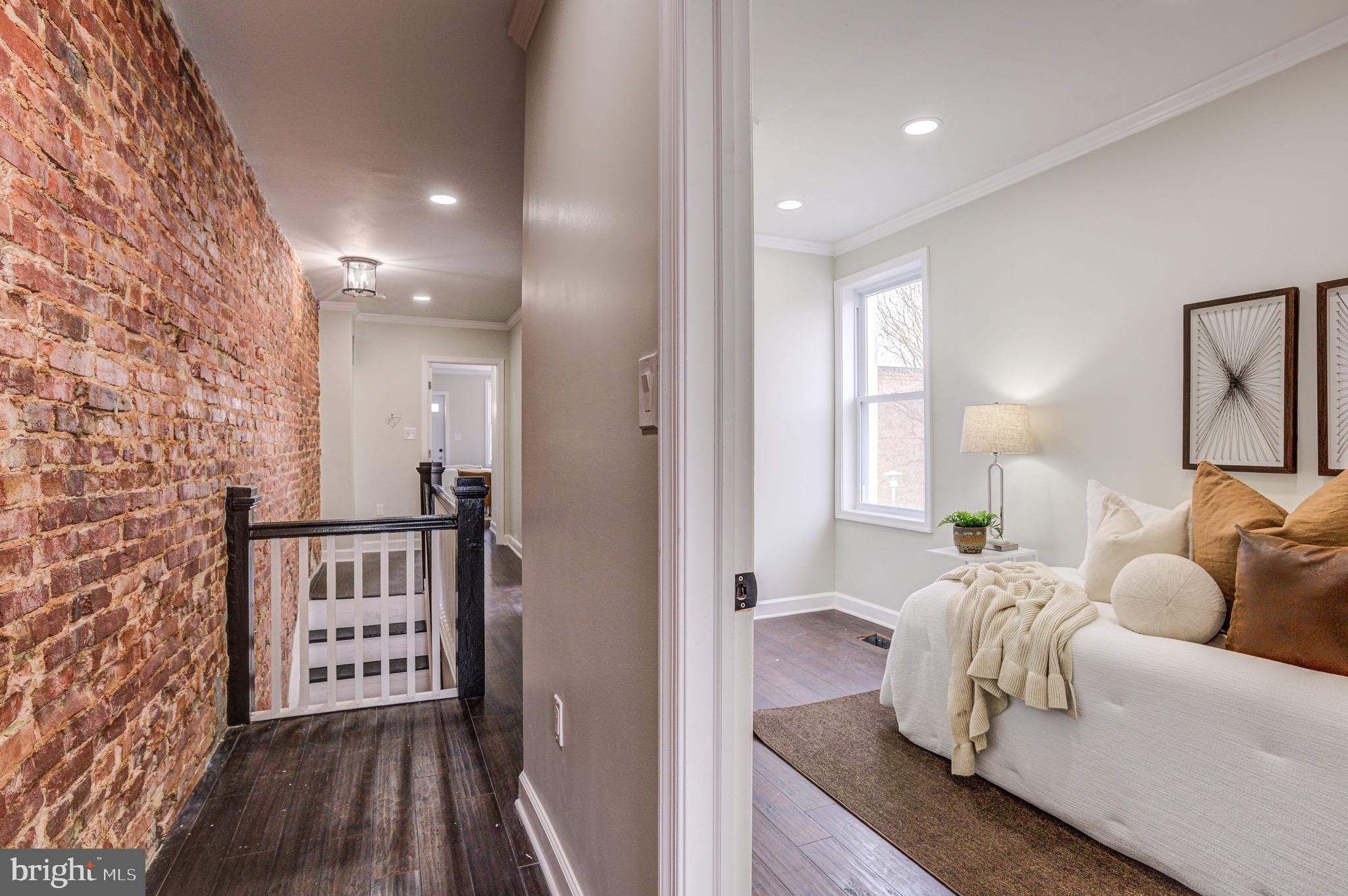 MILTON-MONTFORD - Residential