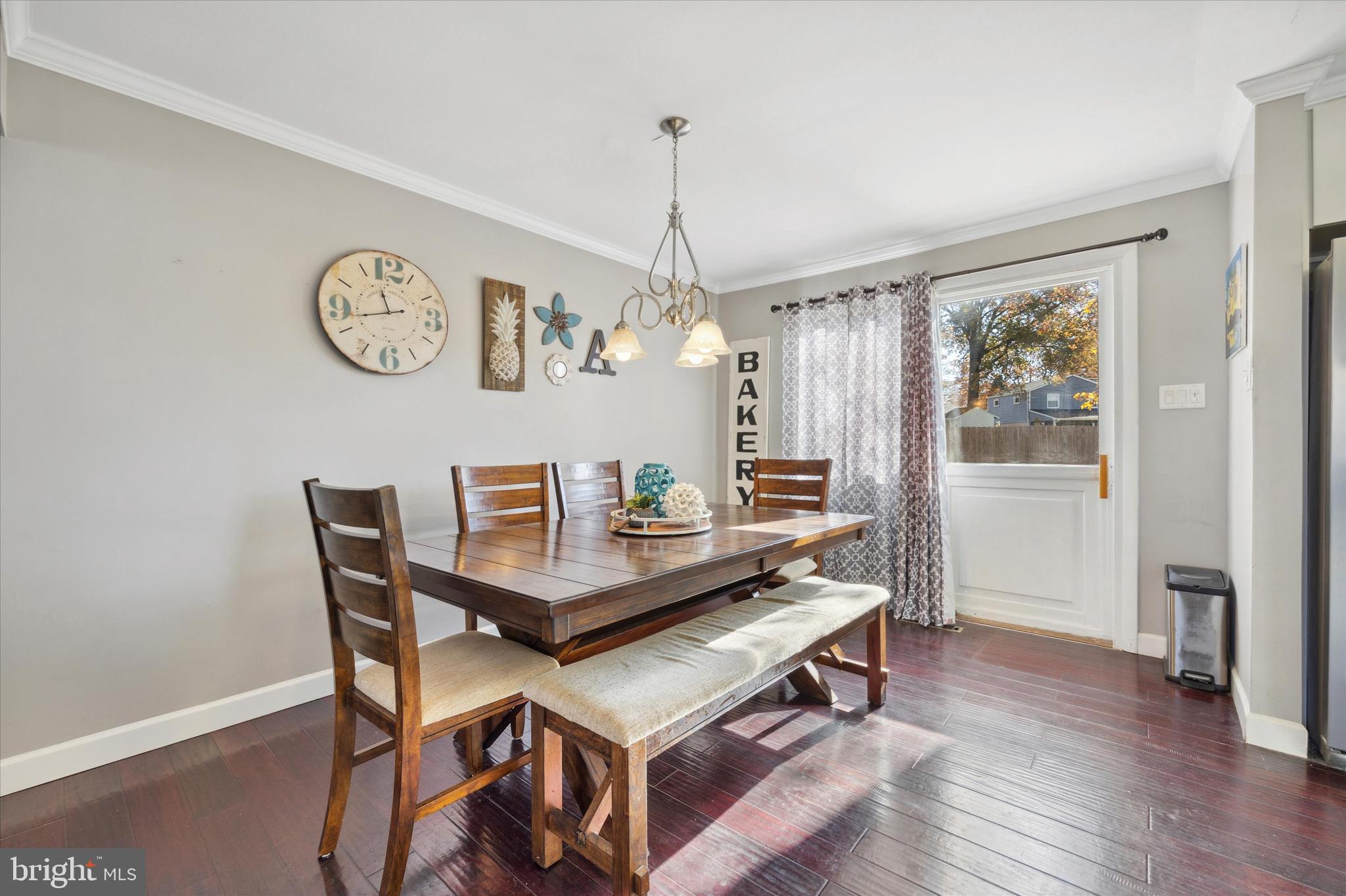 INGLEWOOD GDNS - Residential