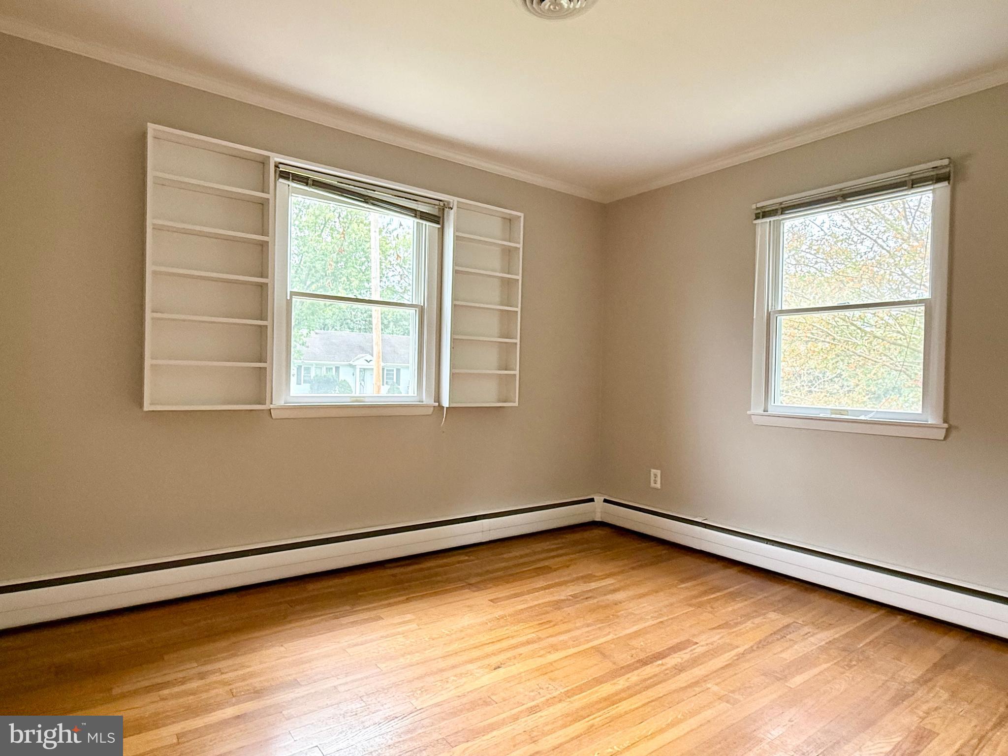 EASTON - Residential