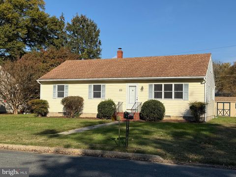 713 HOWARD STREET EASTON MD 21601