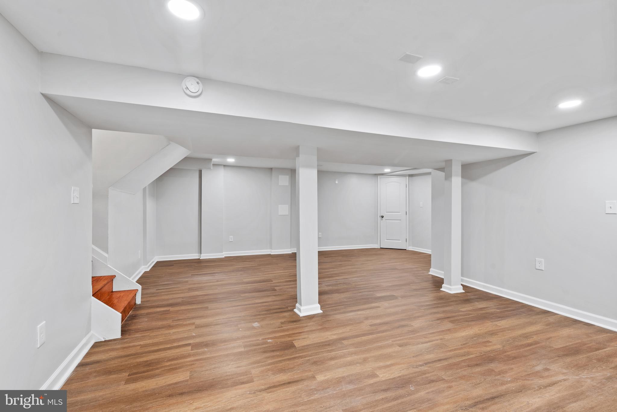 KINGS POINT - Residential