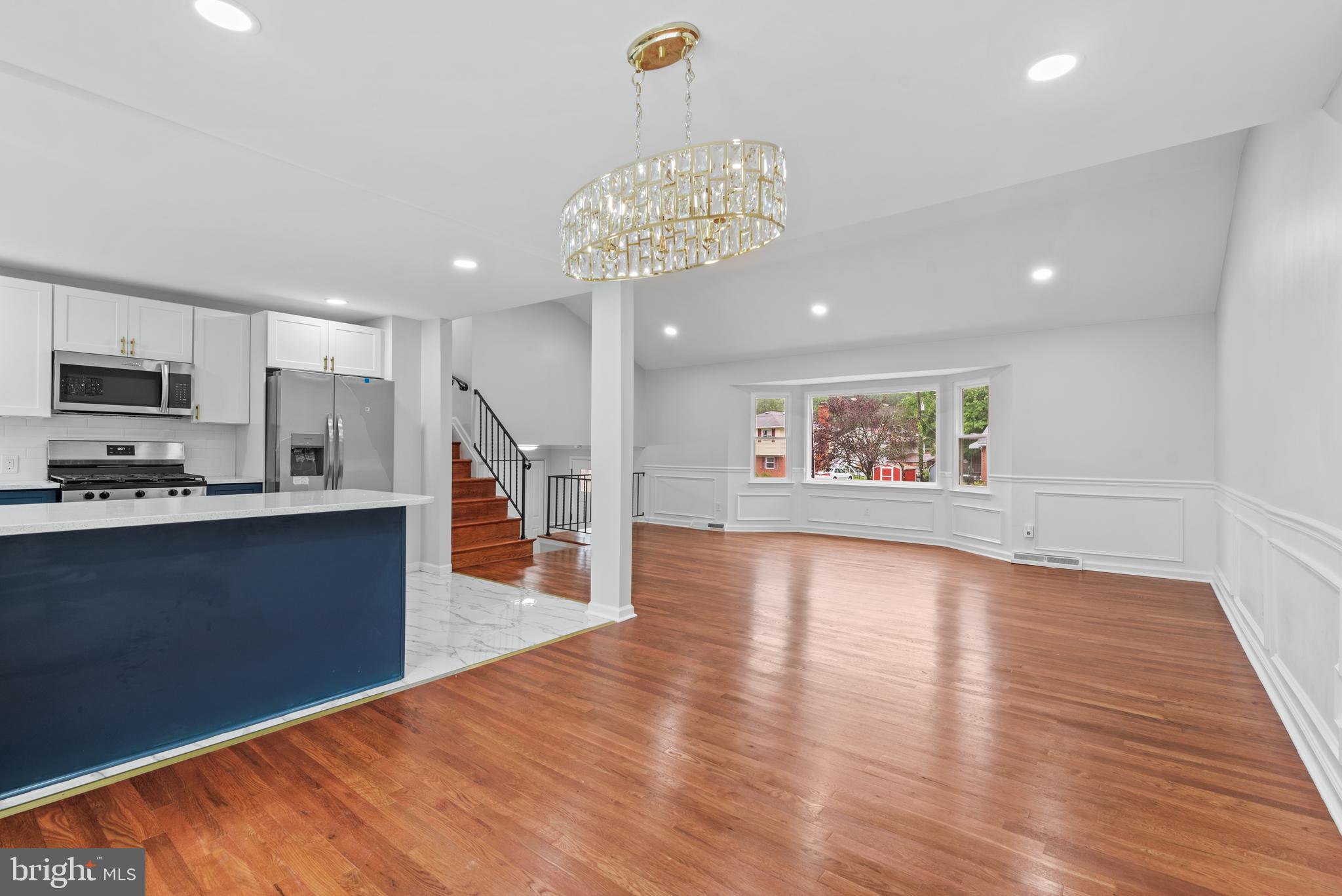 KINGS POINT - Residential