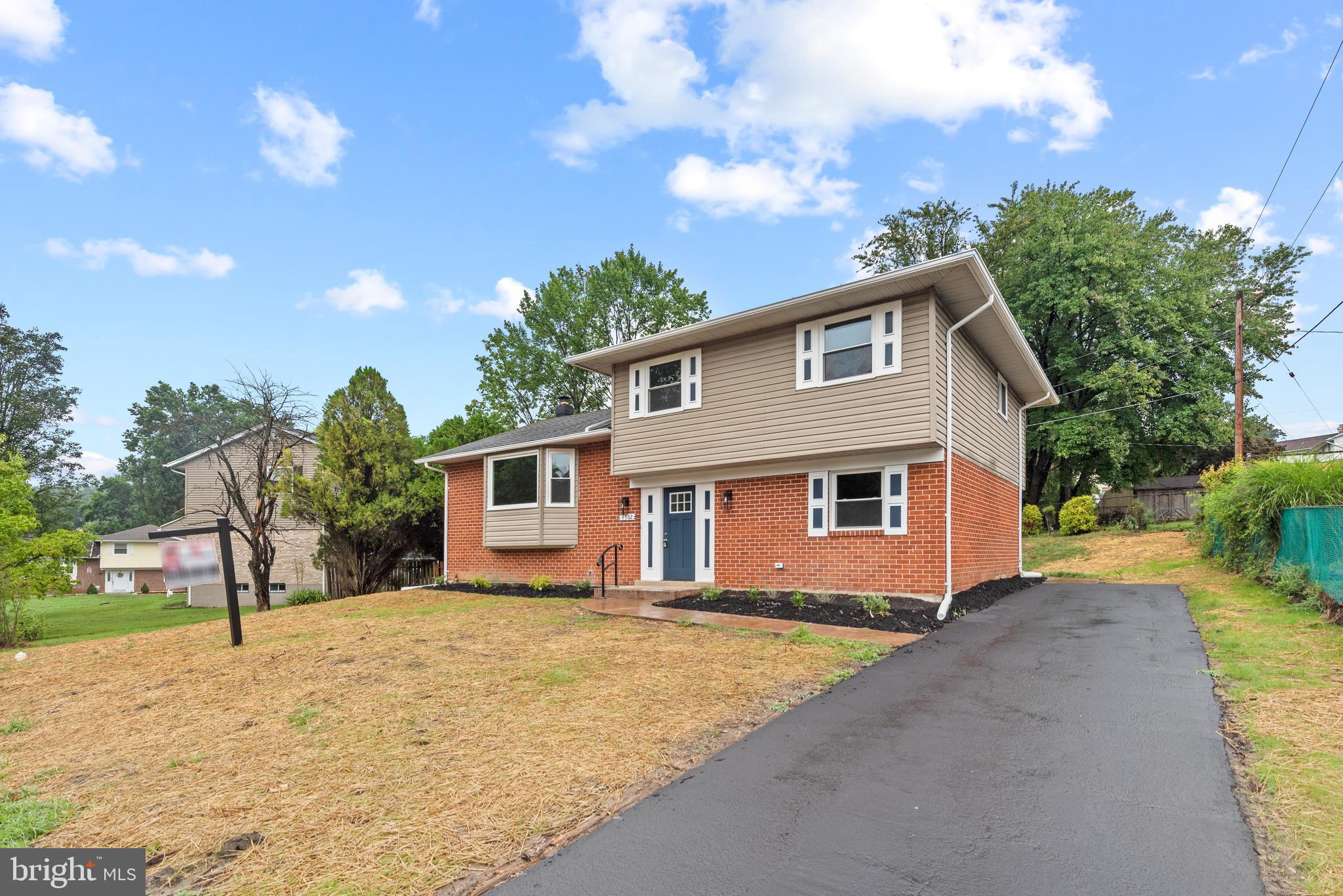 KINGS POINT - Residential