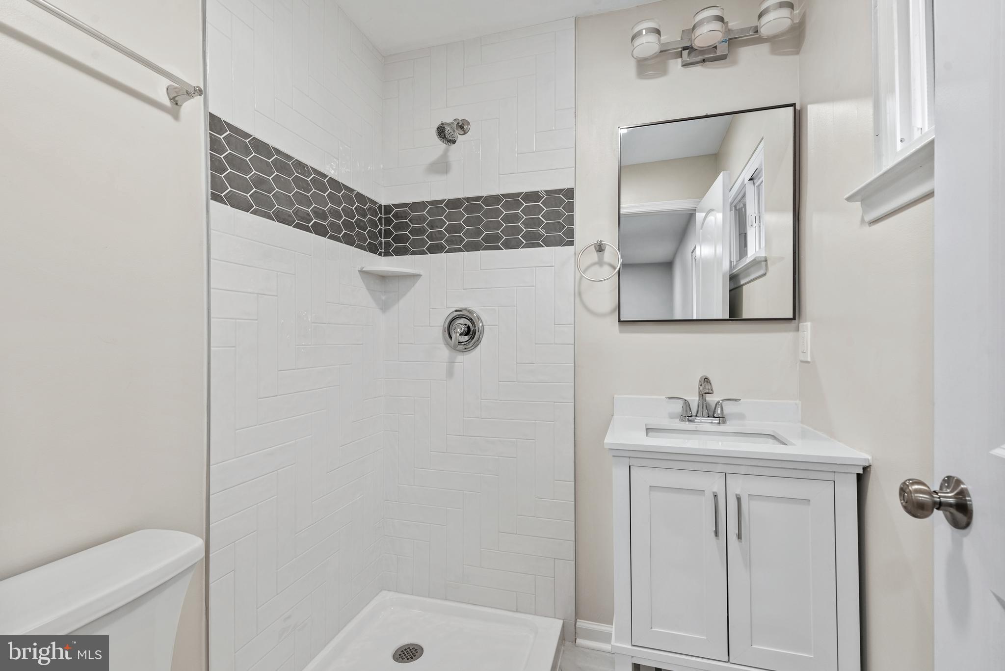 KINGS POINT - Residential