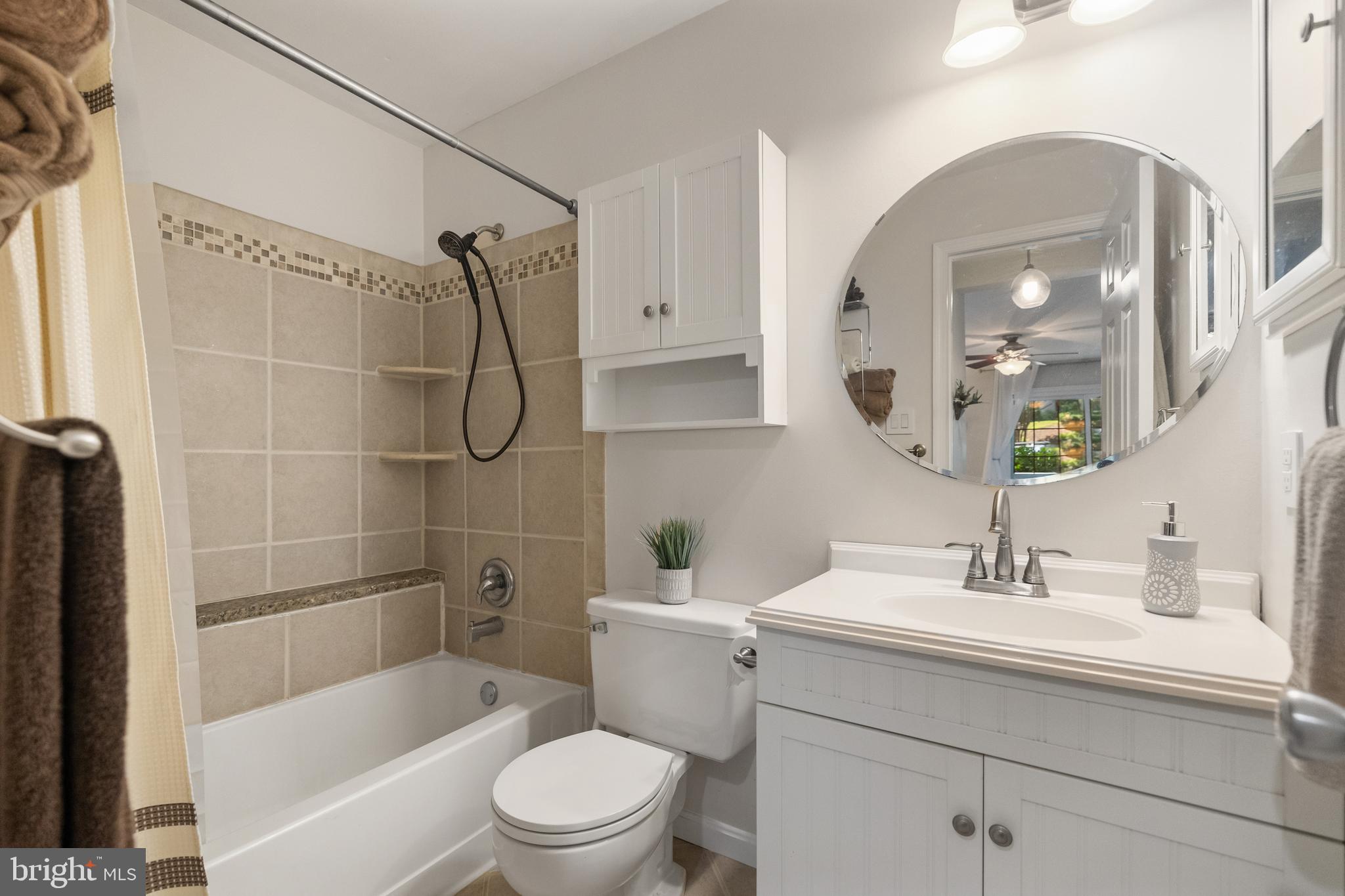 BRISTOL HOUSE - Residential