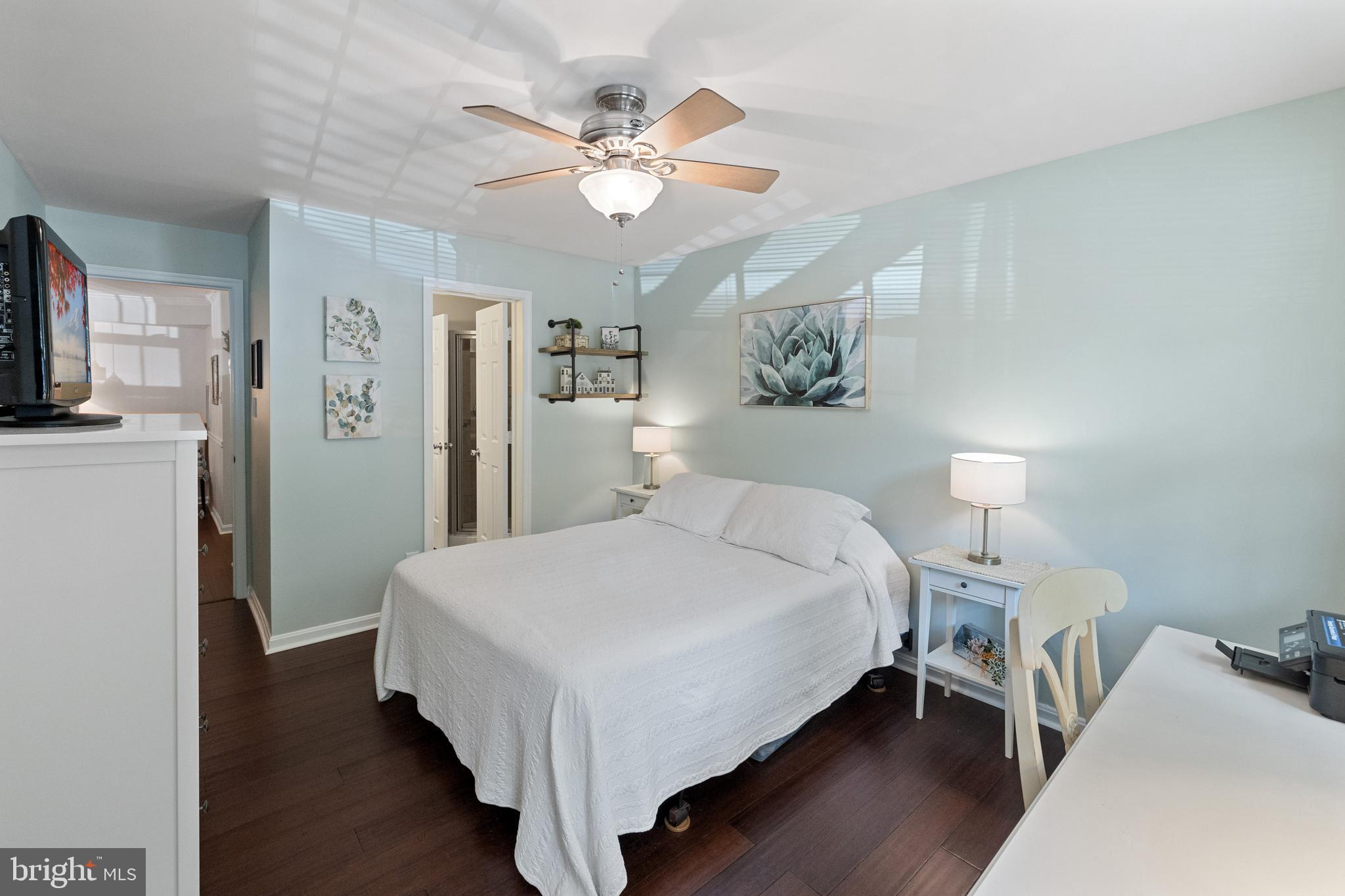 BRISTOL HOUSE - Residential