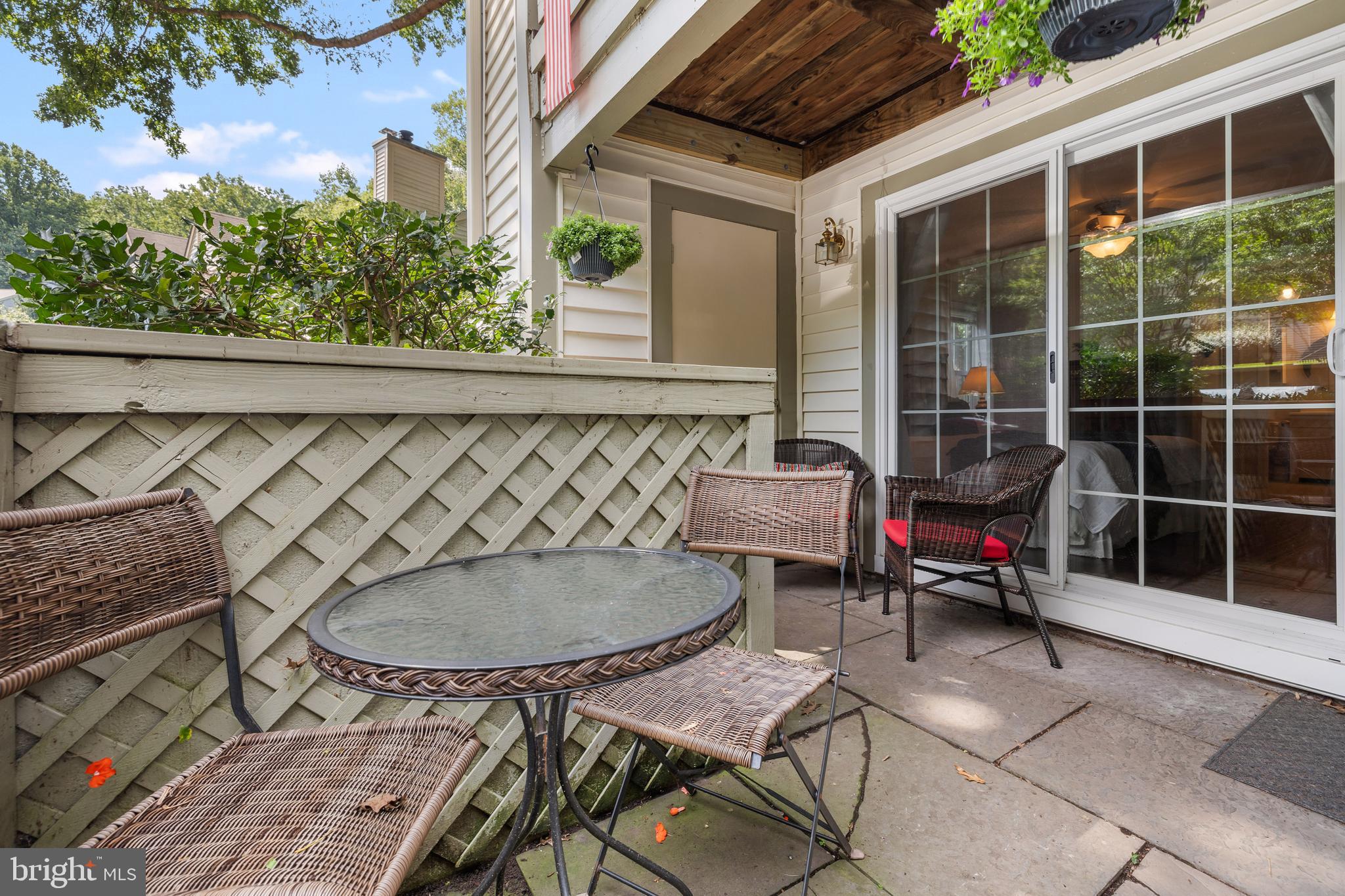 BRISTOL HOUSE - Residential