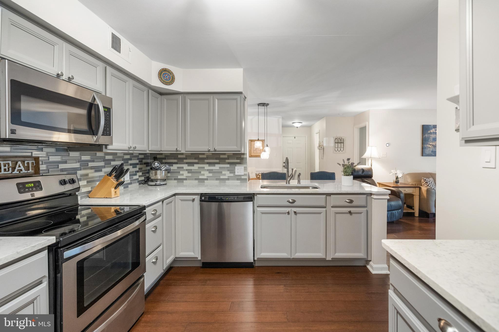 BRISTOL HOUSE - Residential