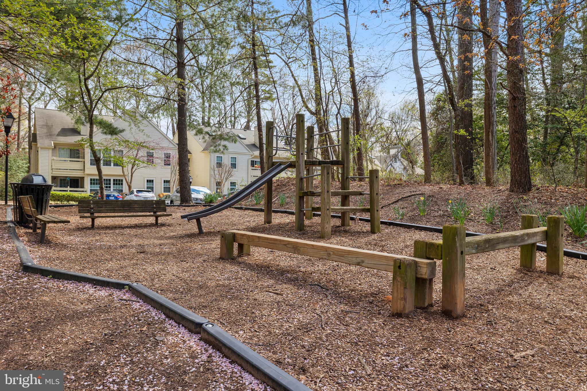 BRISTOL HOUSE - Residential