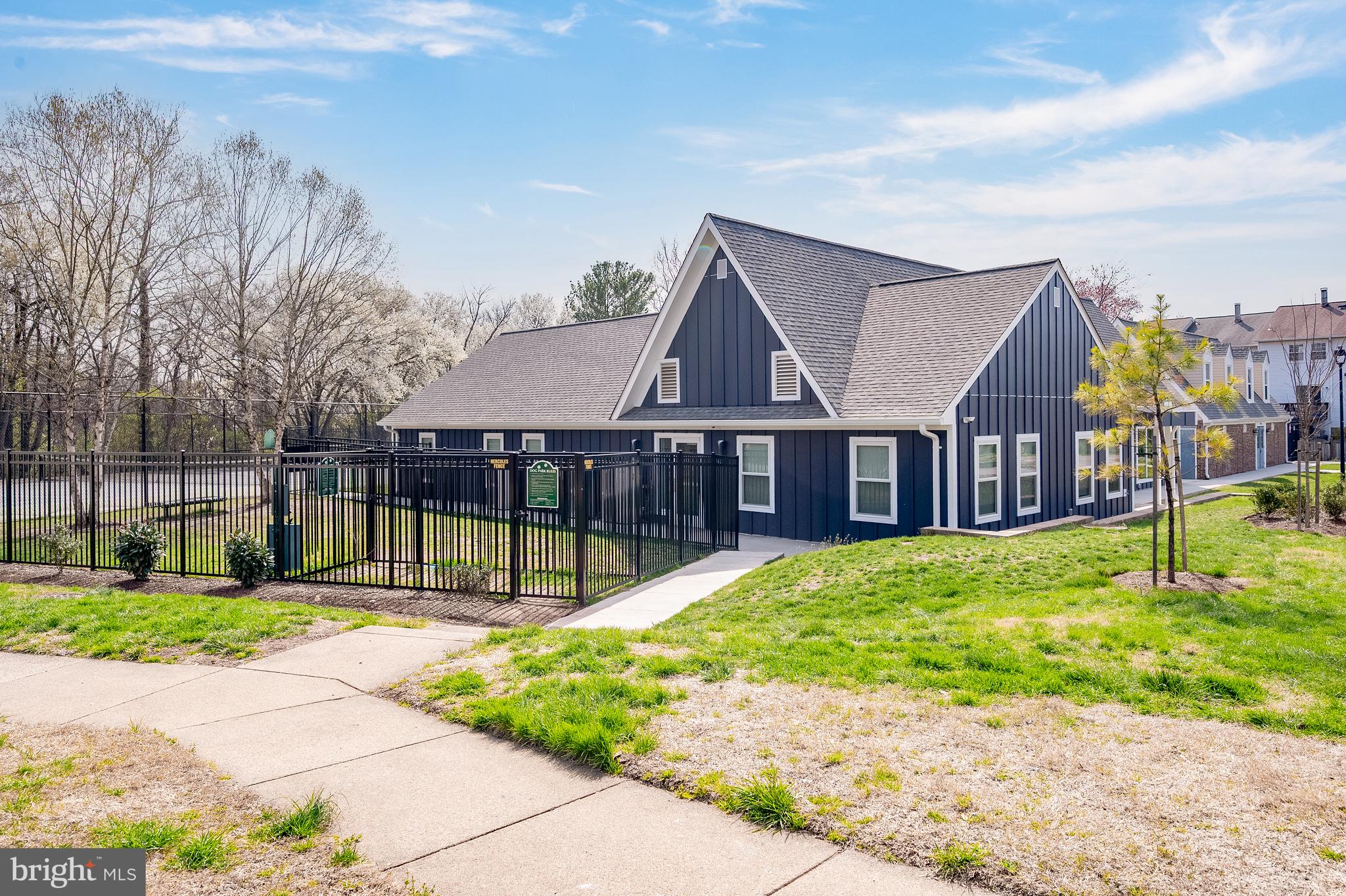 WINDING BROOK - Residential