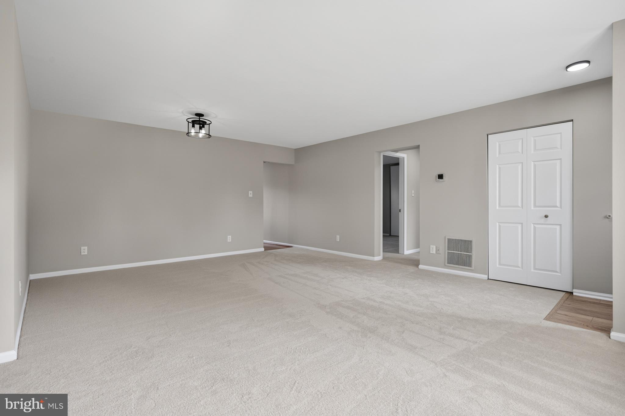 WINDING BROOK - Residential