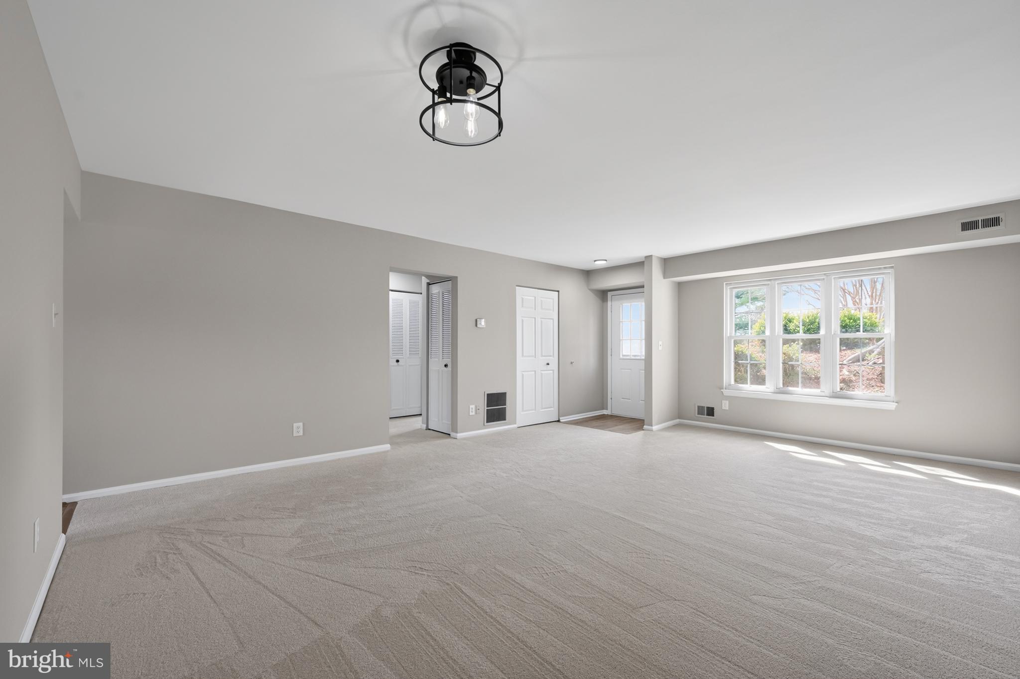 WINDING BROOK - Residential