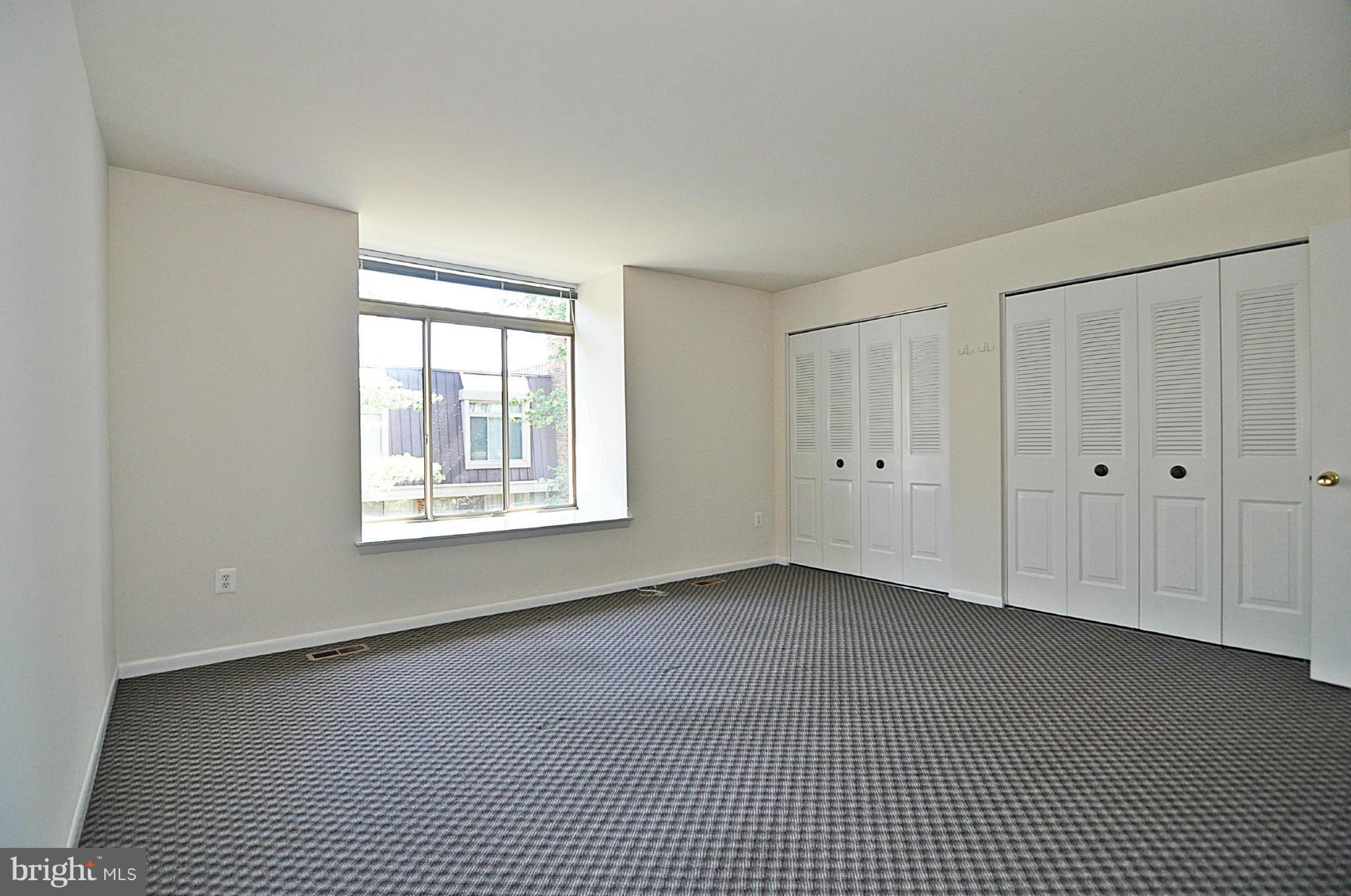 SOUTHAMPTON - Residential Lease