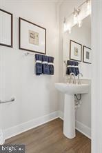 INNOVATION TOWN CENTER - Residential Lease