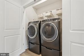 INNOVATION TOWN CENTER - Residential Lease