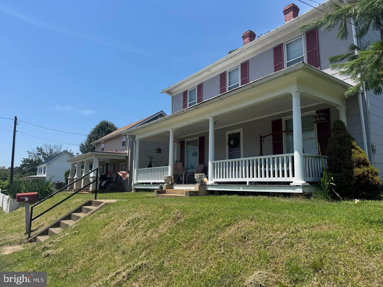 1245 E MAIN STREET