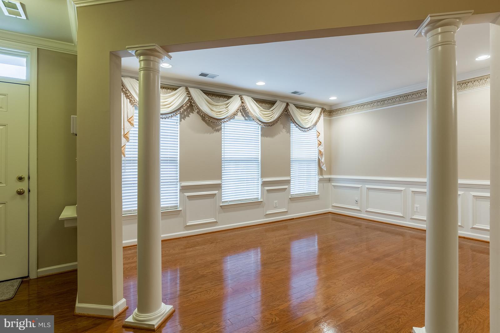 PORT POTOMAC - Residential