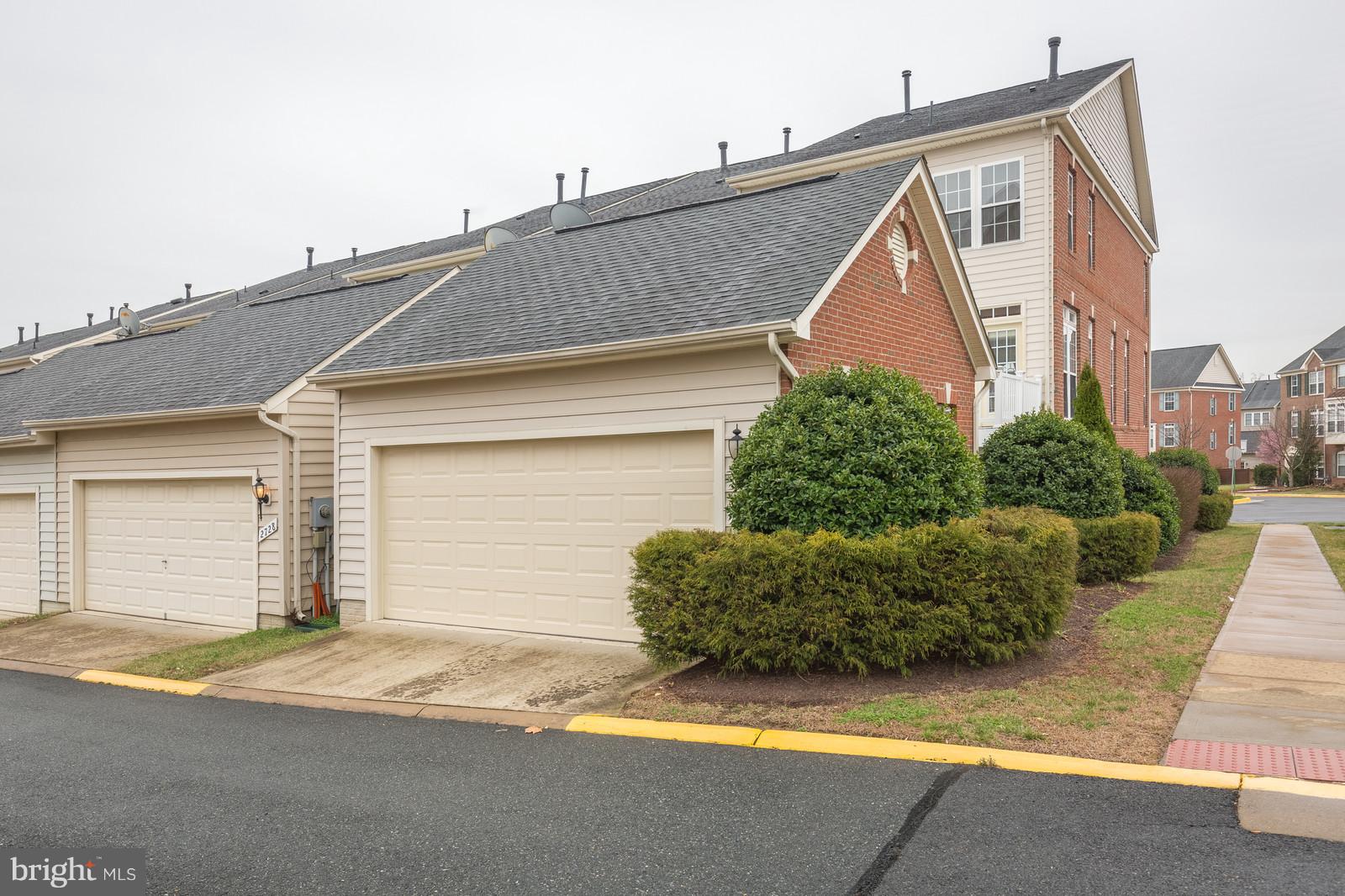 PORT POTOMAC - Residential