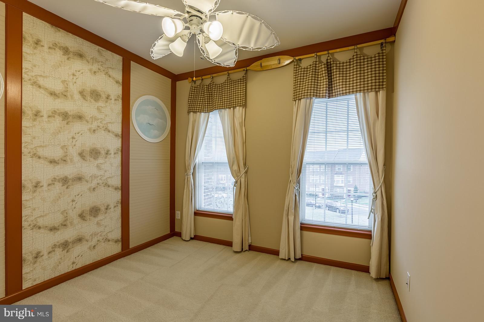 PORT POTOMAC - Residential