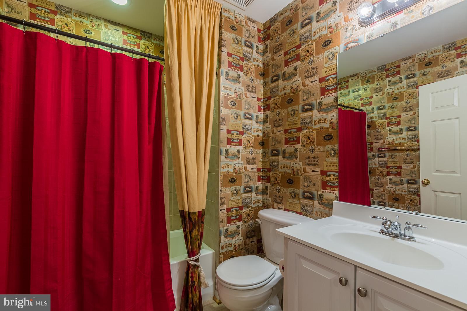 PORT POTOMAC - Residential