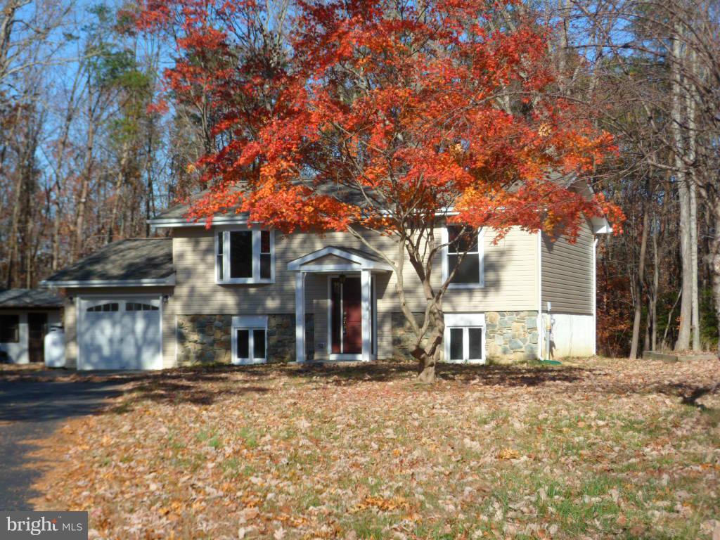 BRETON BAY ESTATES - Residential