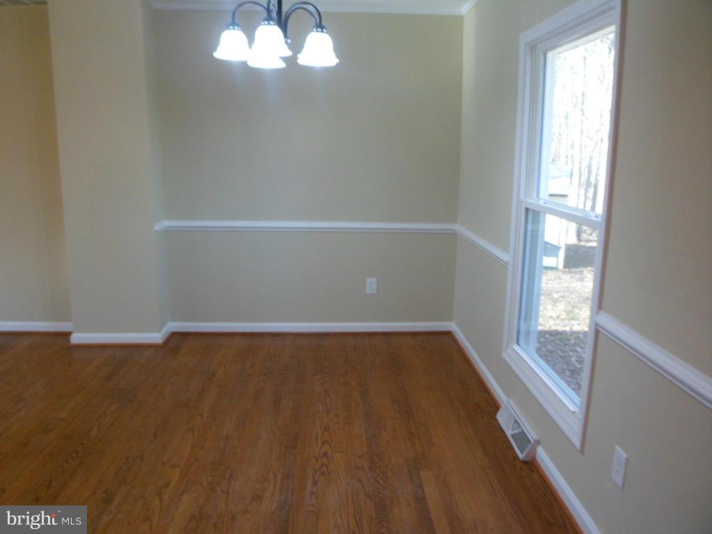 BRETON BAY ESTATES - Residential