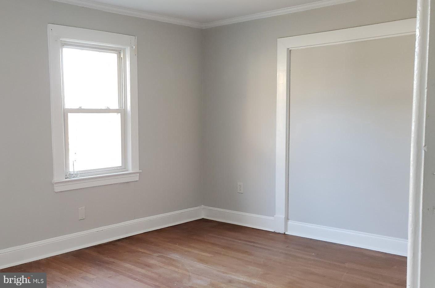 COTTAGE GREEN - Residential Lease