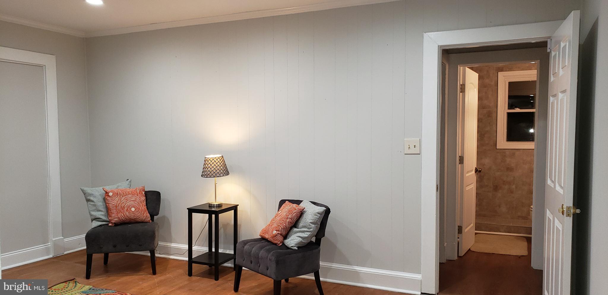 COTTAGE GREEN - Residential Lease