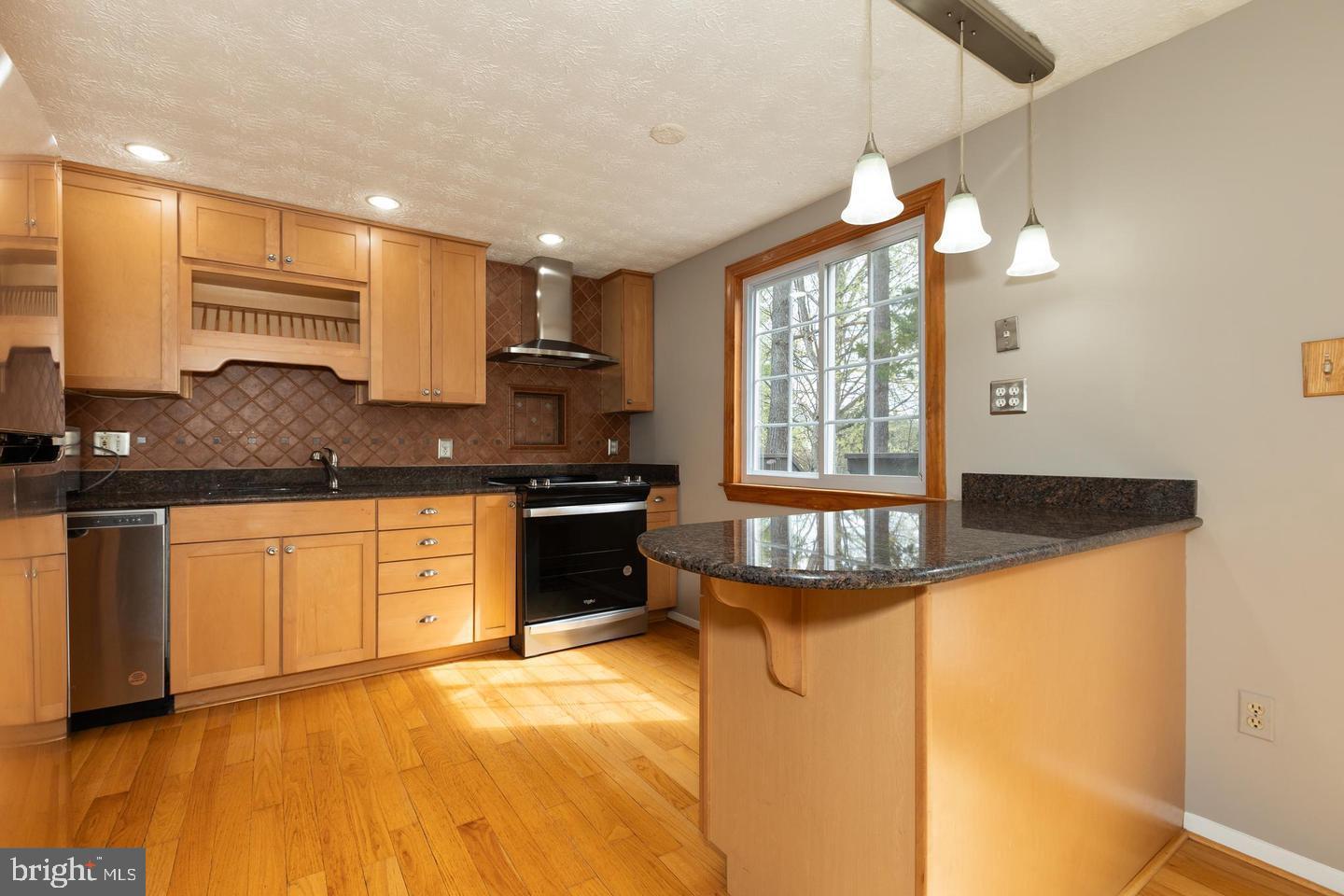 LOCKMEADE - Residential Lease