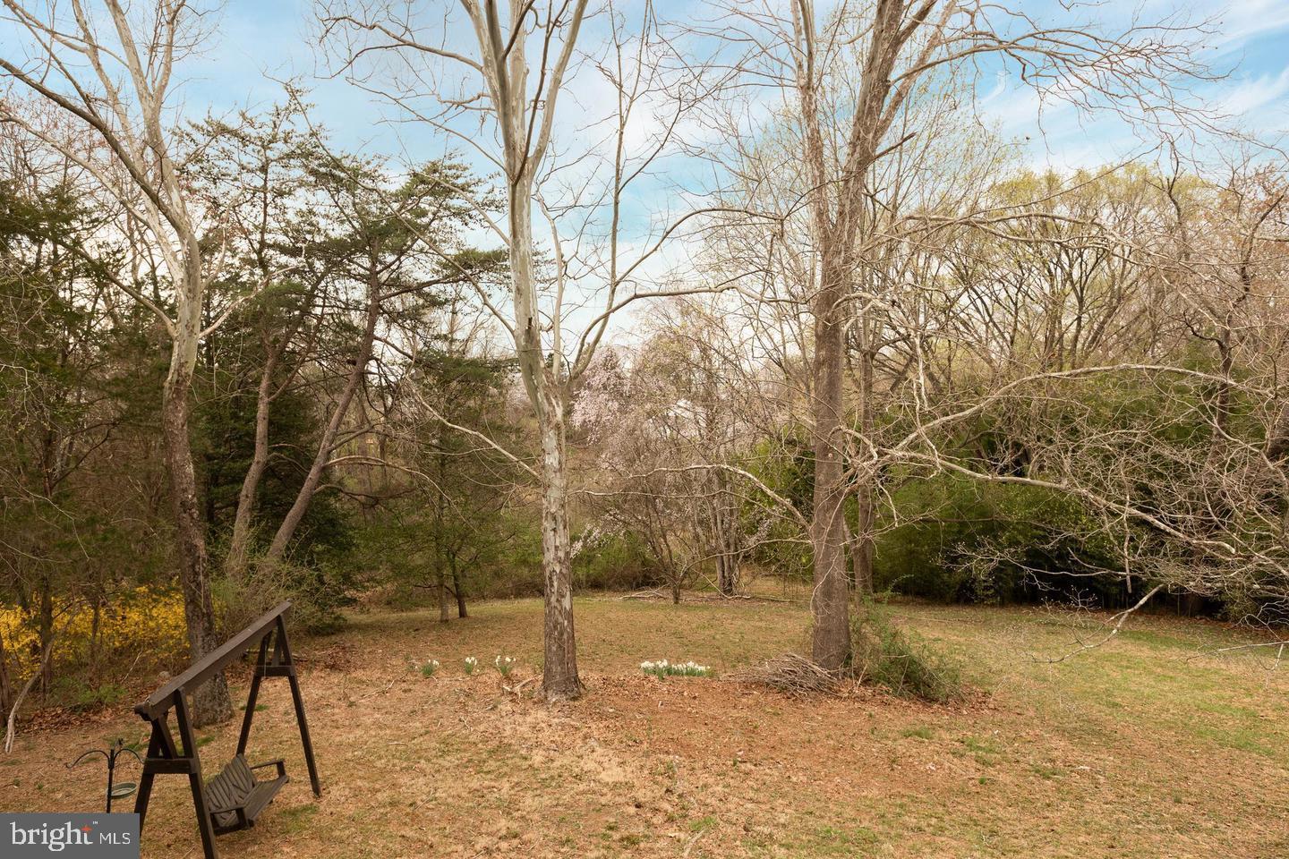 LOCKMEADE - Residential Lease