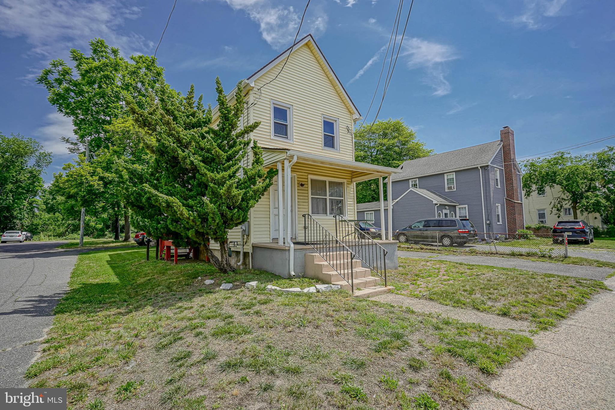 223 WHITE HORSE PIKE